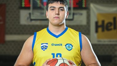 Душан Спасић и у новој сезони у кошаркашком тиму